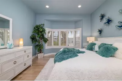 746 Eagle Point Drive, Venice, FL 34285 - Photo 35