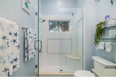 746 Eagle Point Drive, Venice, FL 34285 - Photo 37