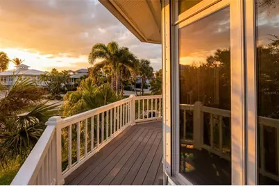 746 Eagle Point Drive, Venice, FL 34285 - Photo 9