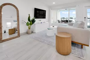 454 63rd St, Holmes Beach, FL 34217 - Photo 5