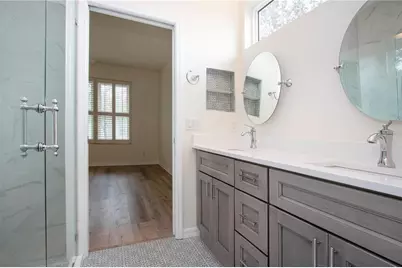 8419 Whispering Woods Court, Lakewood Ranch, FL 34202 - Photo 37