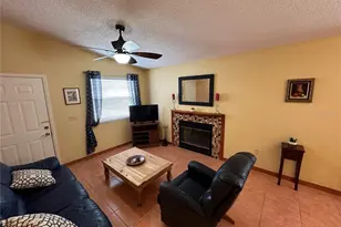 3840 59th Ave W, Bradenton, FL 34210 - Photo 7