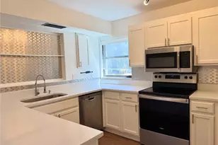 994 N Beneva Rd, Sarasota, FL 34232 - Photo 9