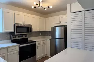 994 N Beneva Rd, Sarasota, FL 34232 - Photo 11