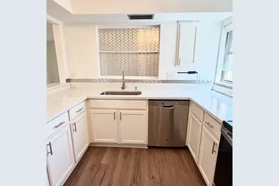 994 N Beneva Road #T2, Sarasota, FL 34232 - Photo 13