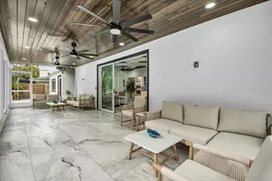 5624 Cape Leyte Dr, Sarasota, FL 34242 - Photo 51