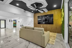 5624 Cape Leyte Dr, Sarasota, FL 34242 - Photo 15