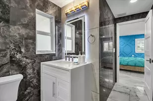 5624 Cape Leyte Dr, Sarasota, FL 34242 - Photo 43