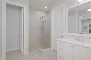 7965 Mainsail Ln, Sarasota, FL 34240 - Photo 37