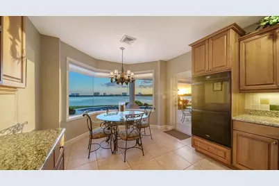 376 West Royal Flamingo Drive, Sarasota, FL 34236 - Photo 7