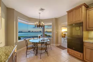 376 W Royal Flamingo Dr, Sarasota, FL 34236 - Photo 7