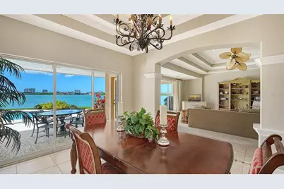 376 West Royal Flamingo Drive, Sarasota, FL 34236 - Photo 9