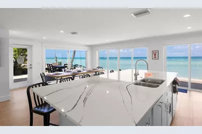 306 S Bay Boulevard, Anna Maria, FL 34216 - Photo 21