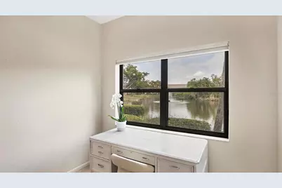 1740 Starling Drive #101, Sarasota, FL 34231 - Photo 21