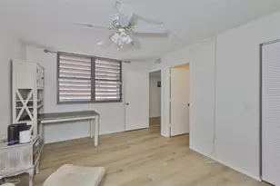 597 Lakeside Dr, Bradenton, FL 34210 - Photo 23