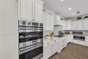 303 S Bay Blvd, Anna Maria, FL 34216 - Photo 15