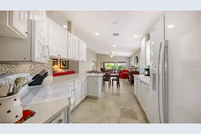 5926 Benevento Drive, Sarasota, FL 34238 - Photo 9