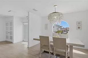 4939 Commonwealth Dr, Sarasota, FL 34242 - Photo 5