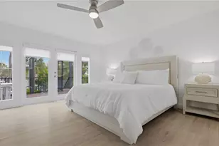 4939 Commonwealth Dr, Sarasota, FL 34242 - Photo 15