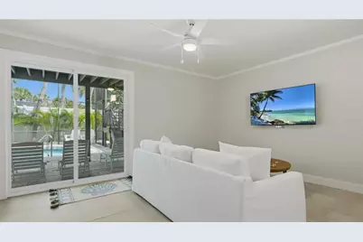 4939 Commonwealth Drive, Sarasota, FL 34242 - Photo 23