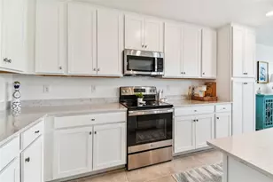 18114 Gawthrop Dr, Bradenton, FL 34211 - Photo 11