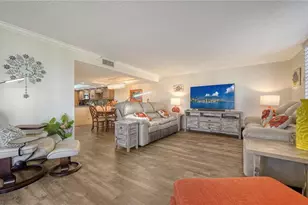 8735 Midnight Pass Rd, Sarasota, FL 34242 - Photo 9