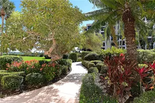 8735 Midnight Pass Rd, Sarasota, FL 34242 - Photo 33