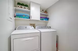 8735 Midnight Pass Rd, Sarasota, FL 34242 - Photo 31