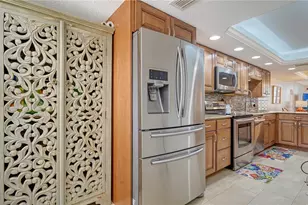 8735 Midnight Pass Rd, Sarasota, FL 34242 - Photo 19