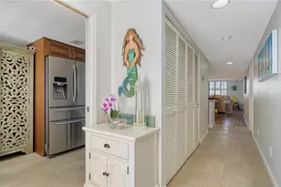 8735 Midnight Pass Rd, Sarasota, FL 34242 - Photo 5