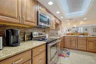 8735 Midnight Pass Rd, Sarasota, FL 34242 - Photo 17