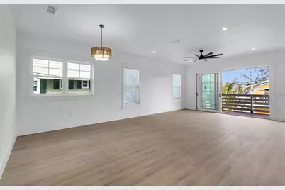 2215 Avenue C, Bradenton Beach, FL 34217 - Photo 13