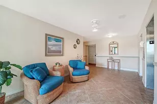 199 Whispering Sands Dr, Sarasota, FL 34242 - Photo 7
