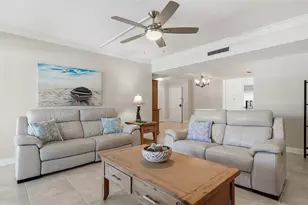 199 Whispering Sands Dr, Sarasota, FL 34242 - Photo 25