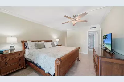 199 Whispering Sands Drive #204, Sarasota, FL 34242 - Photo 27