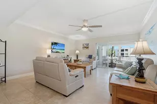 199 Whispering Sands Dr, Sarasota, FL 34242 - Photo 15