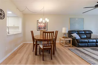 2989 Taywood Meadow #19, Sarasota, FL 34235 - Photo 9