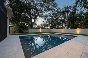 1655 South Dr, Sarasota, FL 34239 - Photo 53