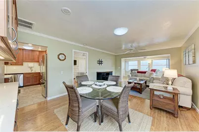 390 301 Boulevard W #20A, Bradenton, FL 34205 - Photo 9