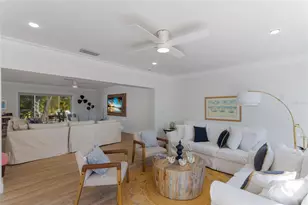 419 Clark Dr, Holmes Beach, FL 34217 - Photo 7