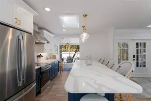 419 Clark Dr, Holmes Beach, FL 34217 - Photo 19