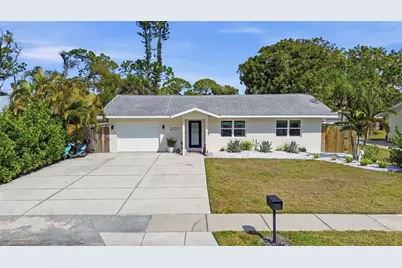 2121 Palm Terrace, Sarasota, FL 34231 - Photo 1