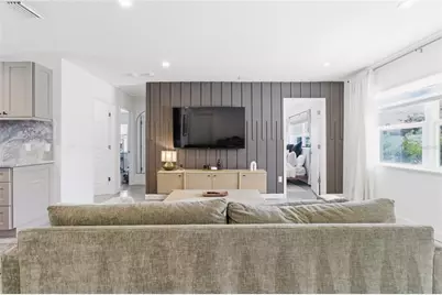 2121 Palm Terrace, Sarasota, FL 34231 - Photo 7