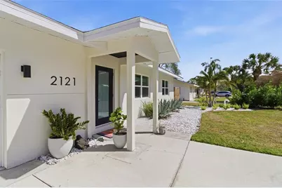 2121 Palm Terrace, Sarasota, FL 34231 - Photo 3