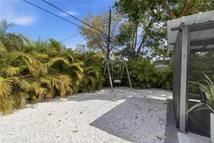 2121 Palm Terrace, Sarasota, FL 34231 - Photo 37