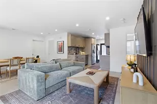 2121 Palm Terrace, Sarasota, FL 34231 - Photo 9