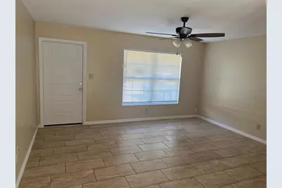 50 Midwest Parkway, Sarasota, FL 34232 - Photo 3