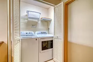 3784 Pinecone Ct, Sarasota, FL 34238 - Photo 31