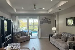 4918 Mission Park Ln, Bradenton, FL 34211 - Photo 9