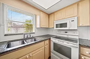 3503 18th Ave W, Bradenton, FL 34205 - Photo 9